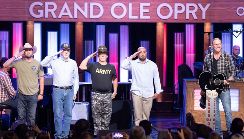 Grand Ole Opry Honors Military Families