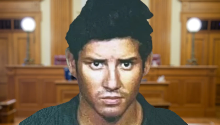 David Davon-Bonilla mugshot in front of a courtroom (composite image)